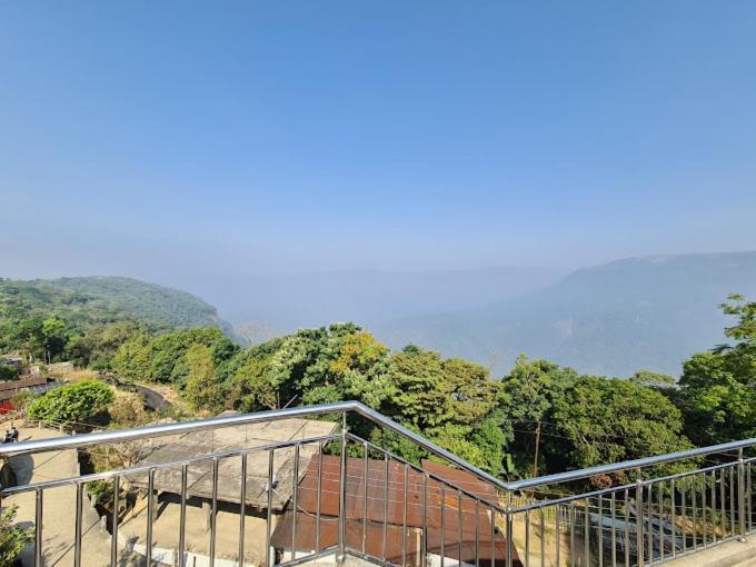 Rendezvous Resort เชร์ราปุนจี ภายนอก รูปภาพ