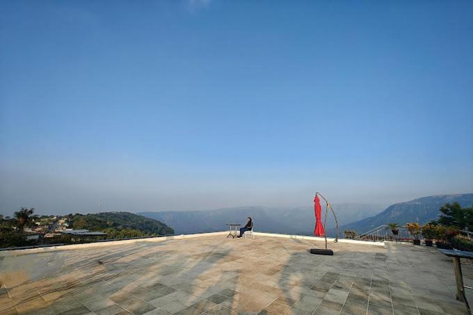 Rendezvous Resort เชร์ราปุนจี ภายนอก รูปภาพ