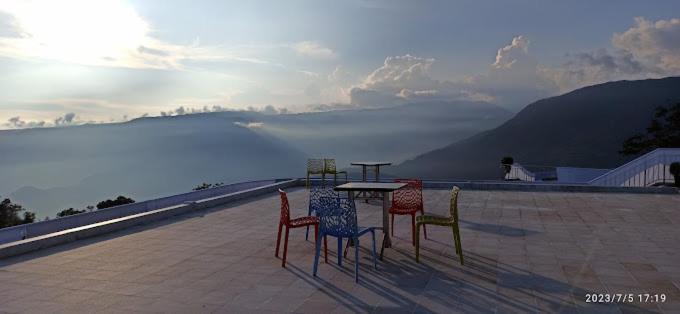 Rendezvous Resort เชร์ราปุนจี ภายนอก รูปภาพ